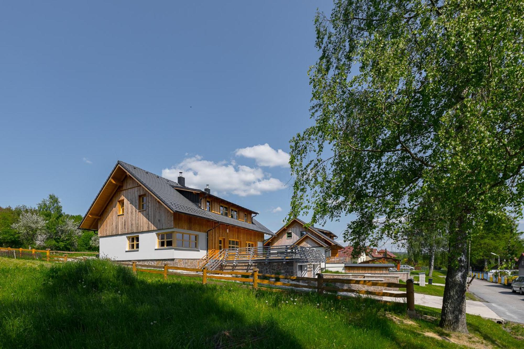 Gabreta Apartments Stachy Exterior photo